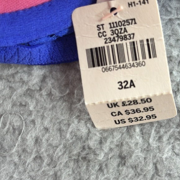 NEW Victoria’s Secret Push Up Lace Bra Front Closure 32A - Picture 6 of 8